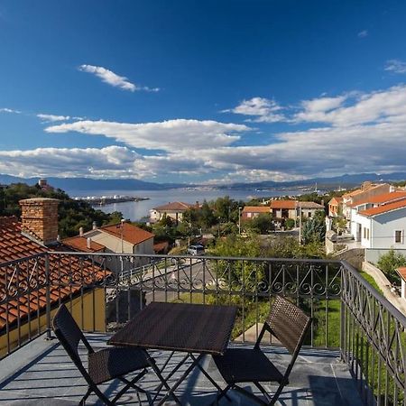 Villa Ajda - Green Room Omišalj Extérieur photo