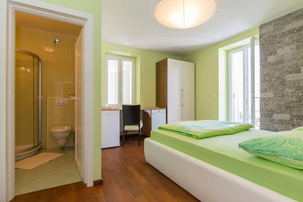Villa Ajda - Green Room Omišalj Extérieur photo